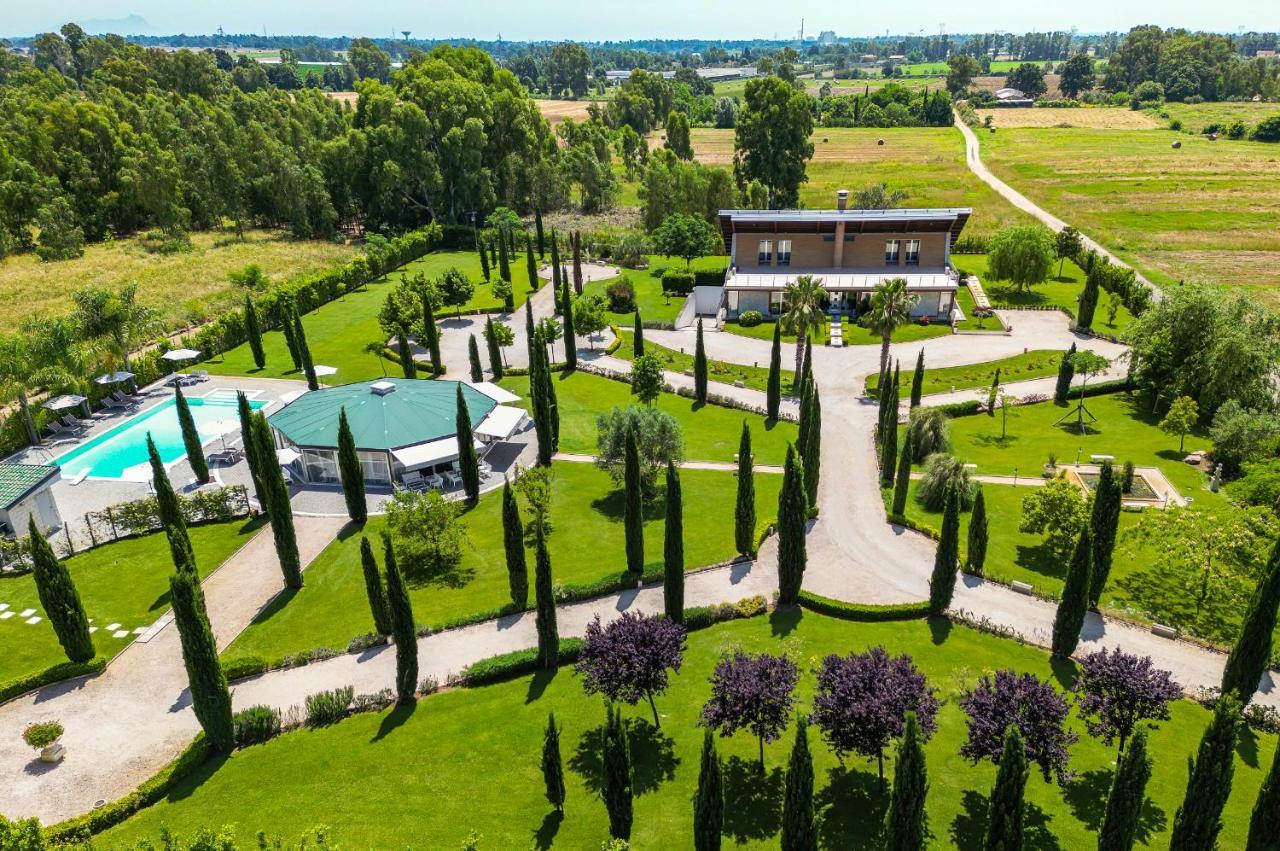 Casale Delle Ronde B&B Latina Buitenkant foto