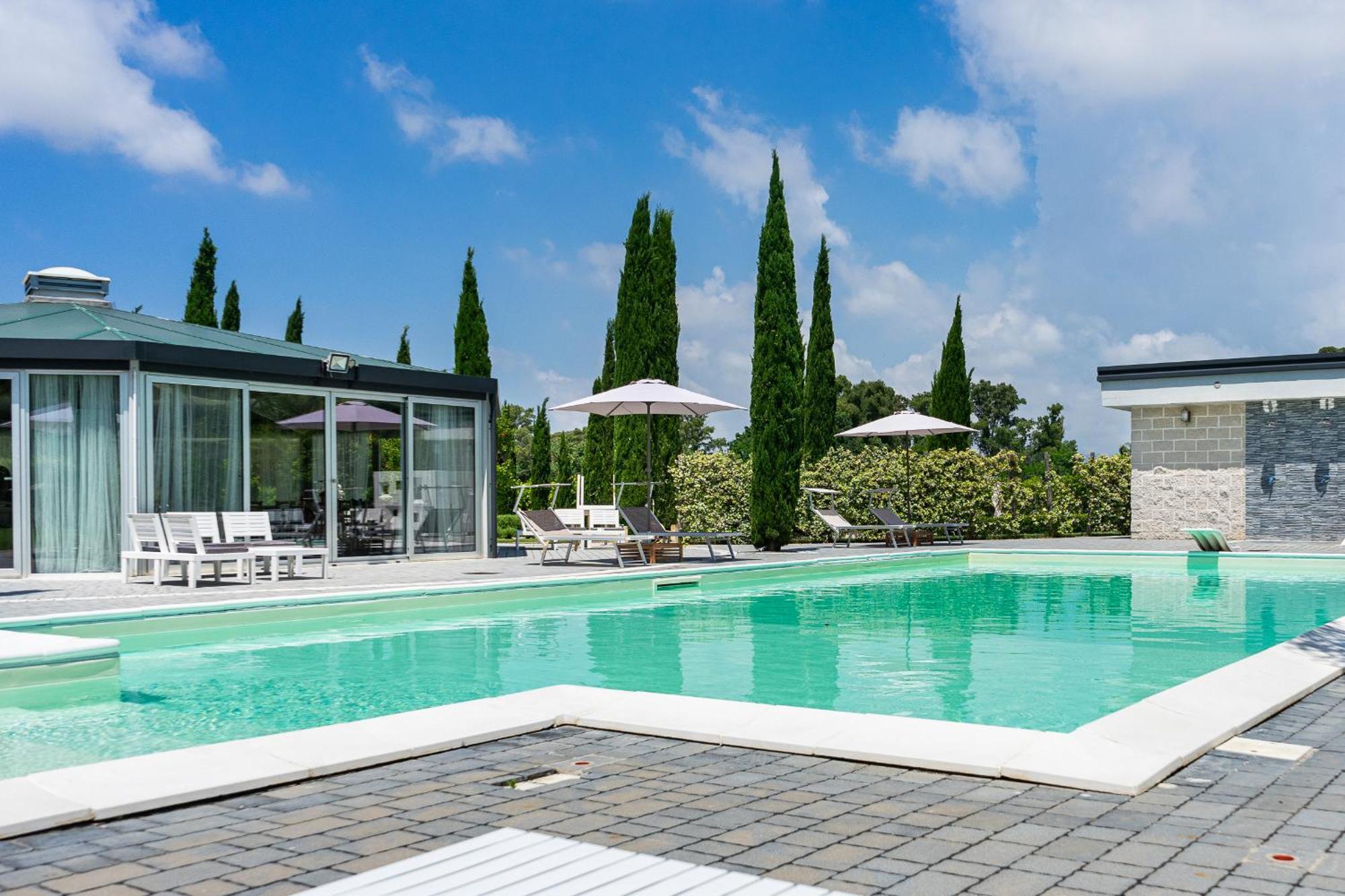Casale Delle Ronde B&B Latina Buitenkant foto